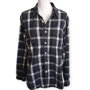 J CREW NAVY & WHITE PLAID SPORTSMEN BUTTON DOWN FLANNEL SHIRT SZ.L EUC.